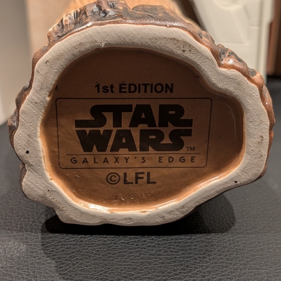 Star Wars Millennium Falcon 2020 Popcorn Bucket And 1st Edition Porg Mug - Picture 3 of 5